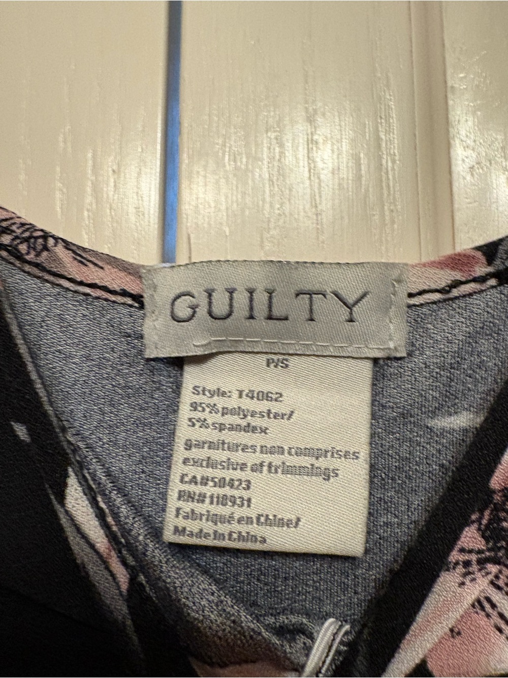 VINTAGE Y2K~ FLORAL TANK TOP LIKE NEW 🛍️🔥 - Picture 4 of 4